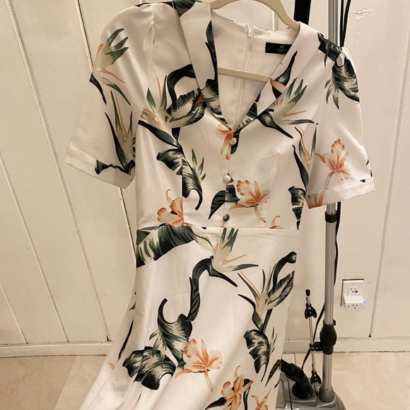 Floral mini dress French style - Picture 4 of 4